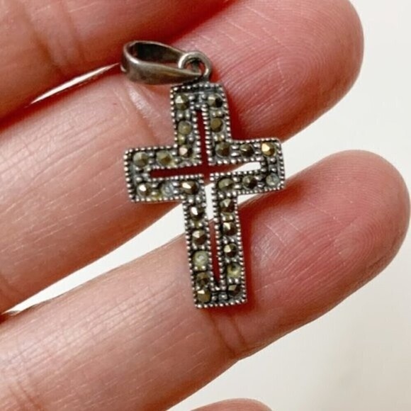 Marcasite and Silver Rhinestone Small Cross Pendant - Picture 2 of 4